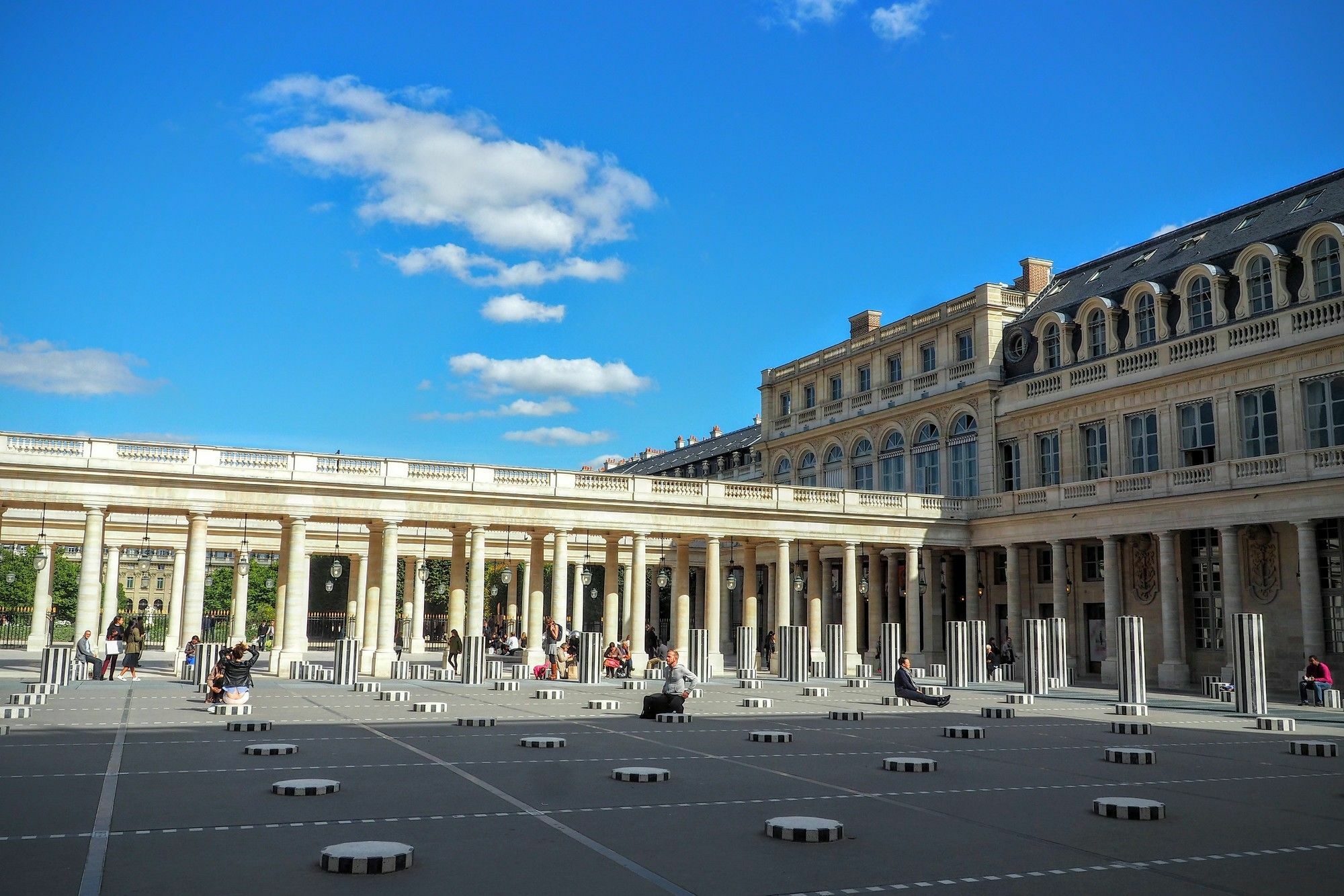 住宿加早餐：卢浮宫优雅套房 巴黎 外观 照片